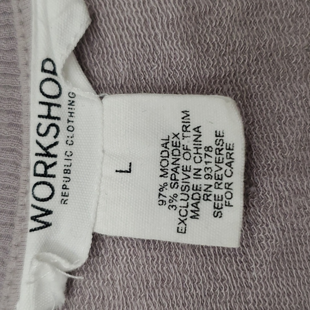 Sweatshirt - Picture 4 of 5